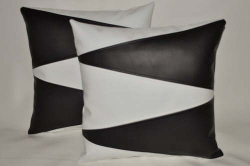 Black white zig zag faux - &,